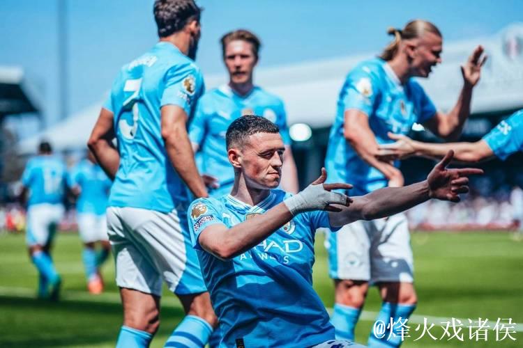 福登完成英超第12次远射破门，并列曼城队史第四