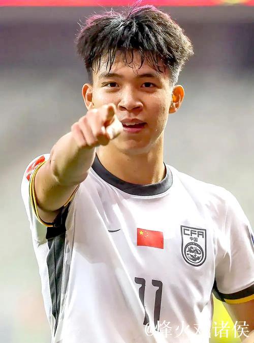 王钰栋打进处子球代表未来 国足18强赛并非一无所获 王钰栋打进处子球代表未来 国足18强赛并非一无所获